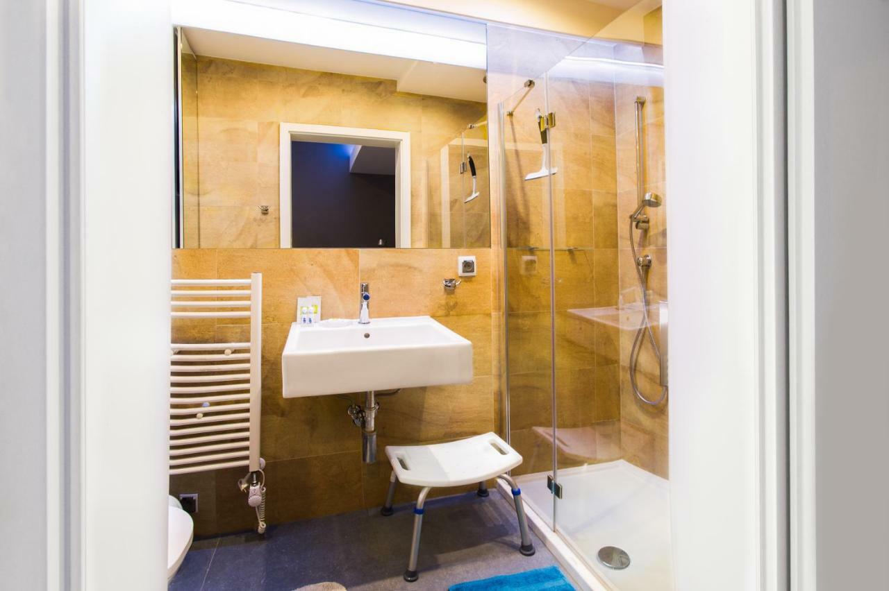 Apartament Blue I Grey Na Klifie Ustronie Morskie Bagian luar foto